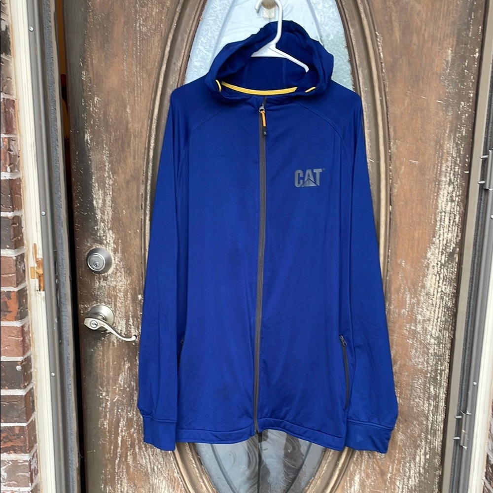 CAT FULL ZIP HOODED PERFORMANCE JACKET!  Men’s 2X